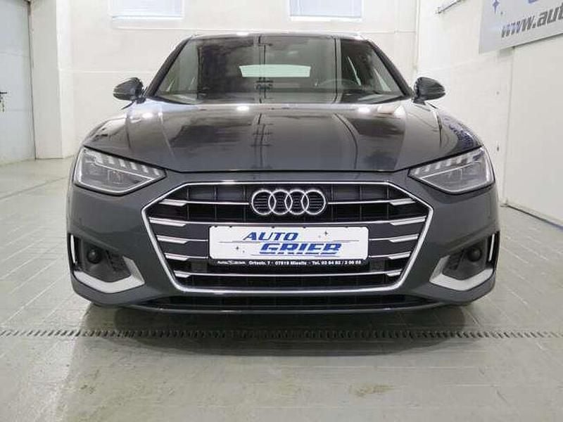 Gebraucht Audi A4 Advanced 163 PS (119 kW) 2022 Manhattangrau metallic Kombi