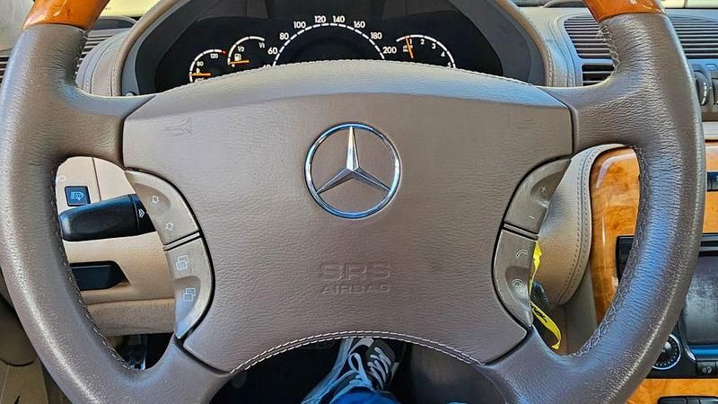 Gebraucht Mercedes CL500 306 PS (225 kW) 2003 Alabasterweiss  unilack Coupé