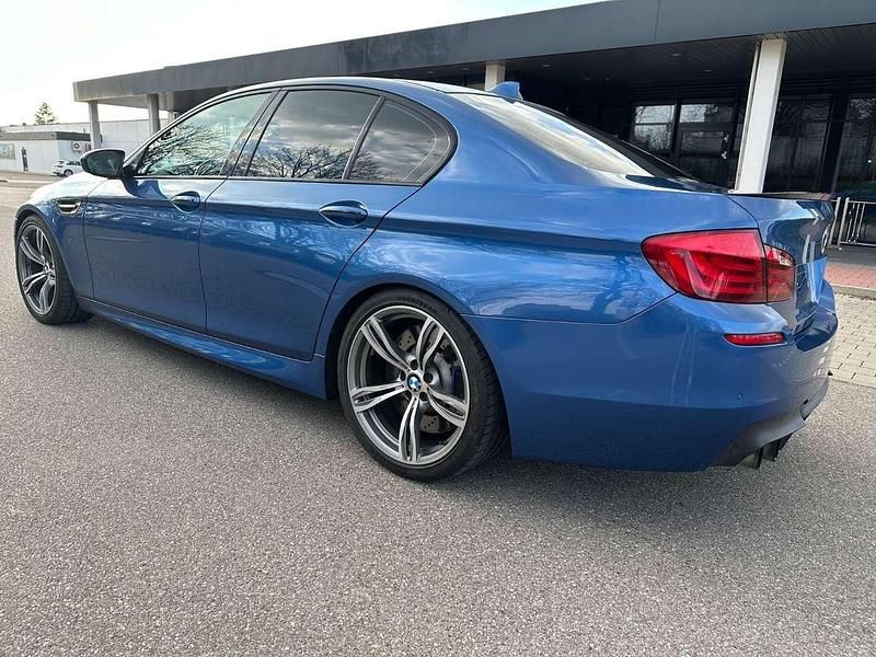 Usata BMW M5 Performance 560 CV (411 kW) 2012 Blu Berlina