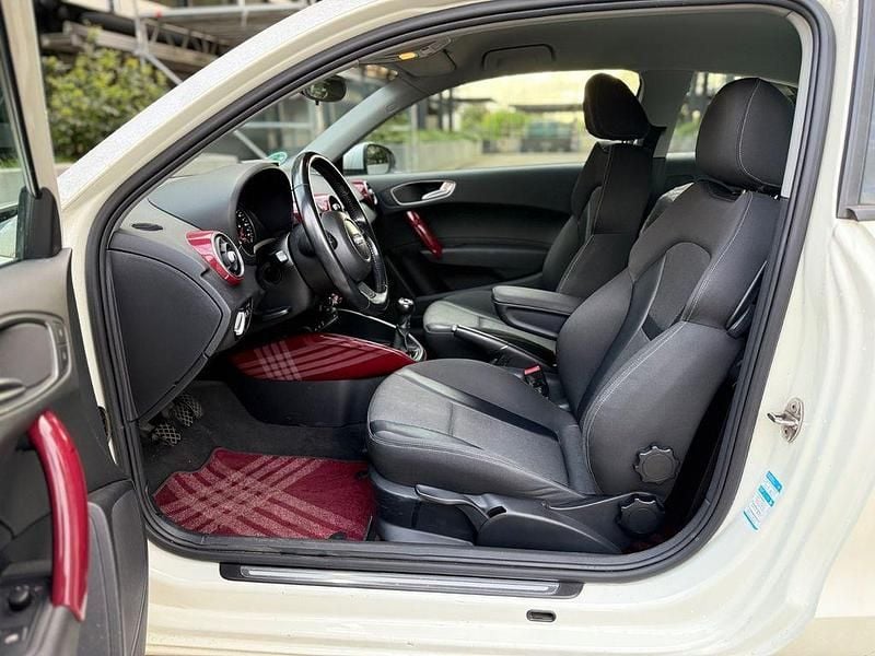 Second-hand Audi A1 Ambition 86 CP (63 kW) 2012 Alb Hatchback