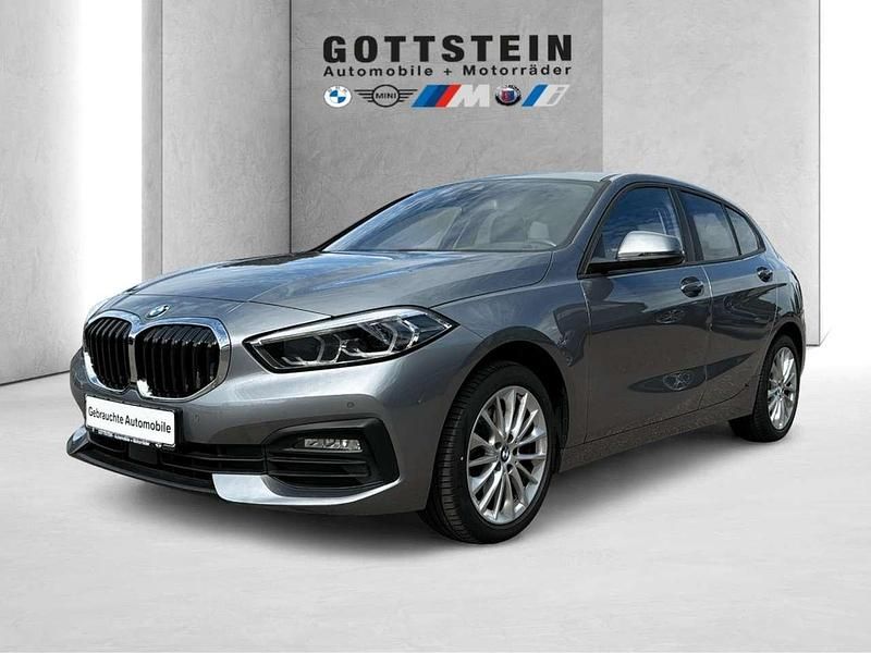Skyscraper grau Gebraucht 2022 BMW 118 Advantage Kleinwagen | 21.750 € (Fairer Preis) - Bild 1/3
