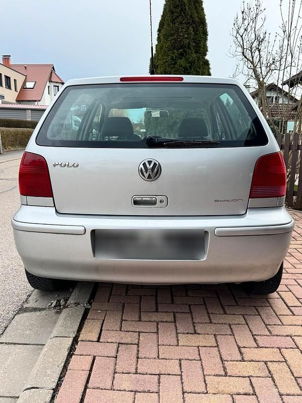 Gebraucht VW Polo 50 PS (36 kW) 2001 Silber Kleinwagen