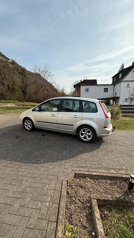 Silber Gebraucht 2007 Ford C-MAX Van / Kleinbus | 2.150 € (Fairer Preis) - Bild 1/4