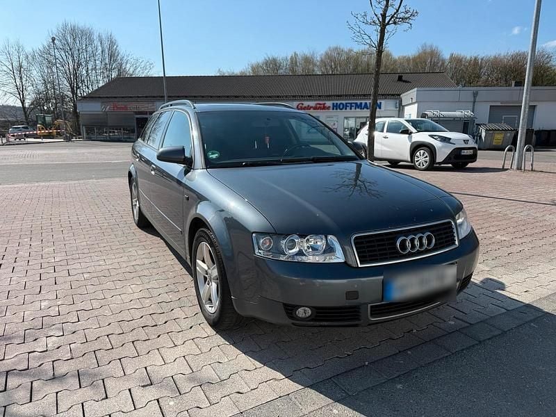 Gebraucht Audi A4 S-Line 131 PS (96 kW) 2002 Grau Kombi