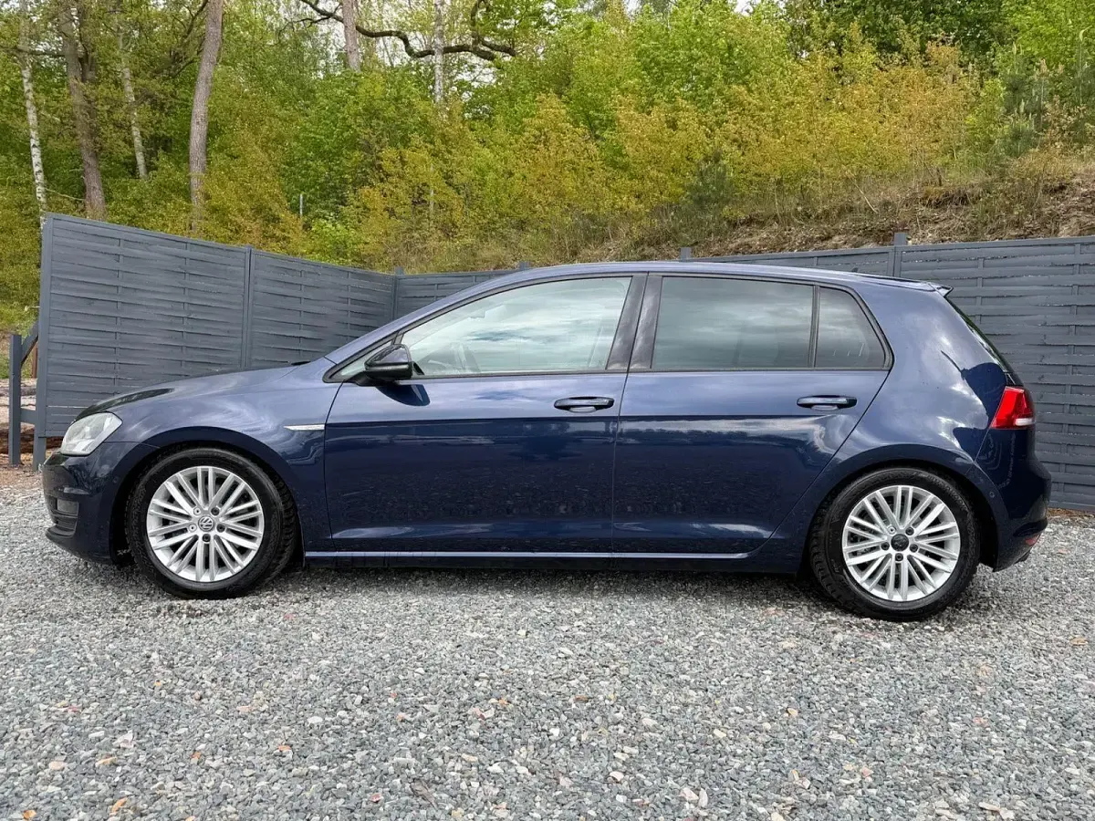 Gebraucht VW Golf VII Cup 122 PS (89 kW) 2014 Blau Kleinwagen
