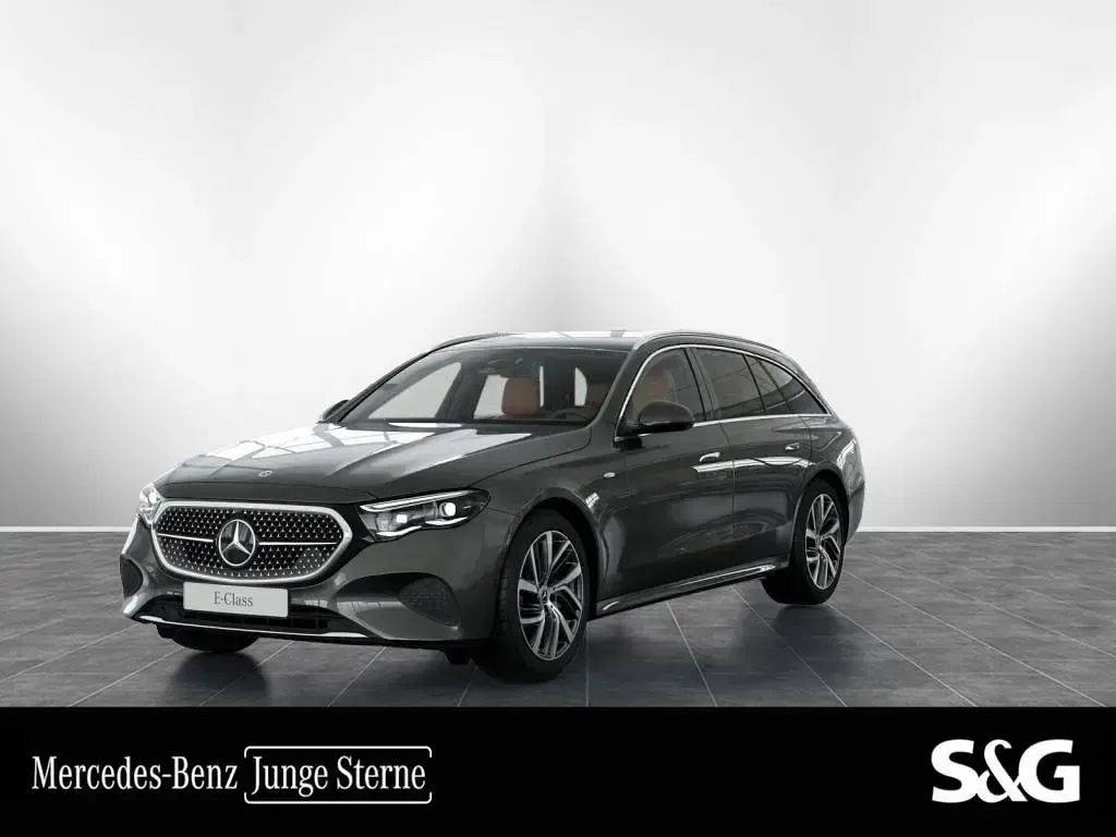 Gebraucht Mercedes E300 Advanced Plus 204 PS (150 kW) 2025 Kombi