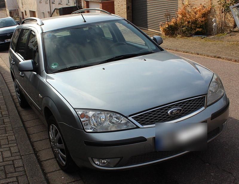 Gebraucht Ford Mondeo 145 PS (106 kW) 2007 Silber Kombi