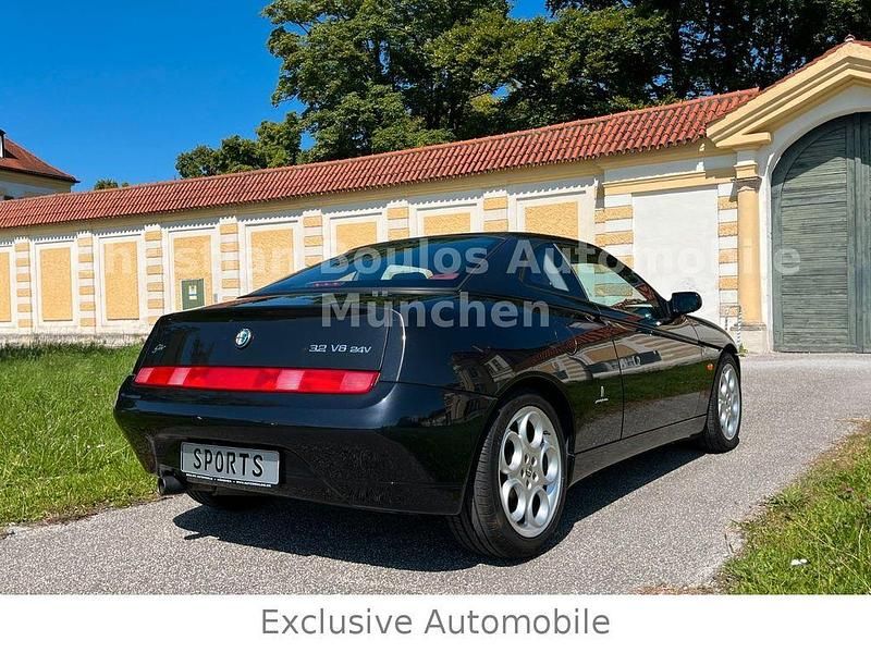 Gebraucht Alfa Romeo GTV Lusso 241 PS (177 kW) 2009 Schwarz Coupé