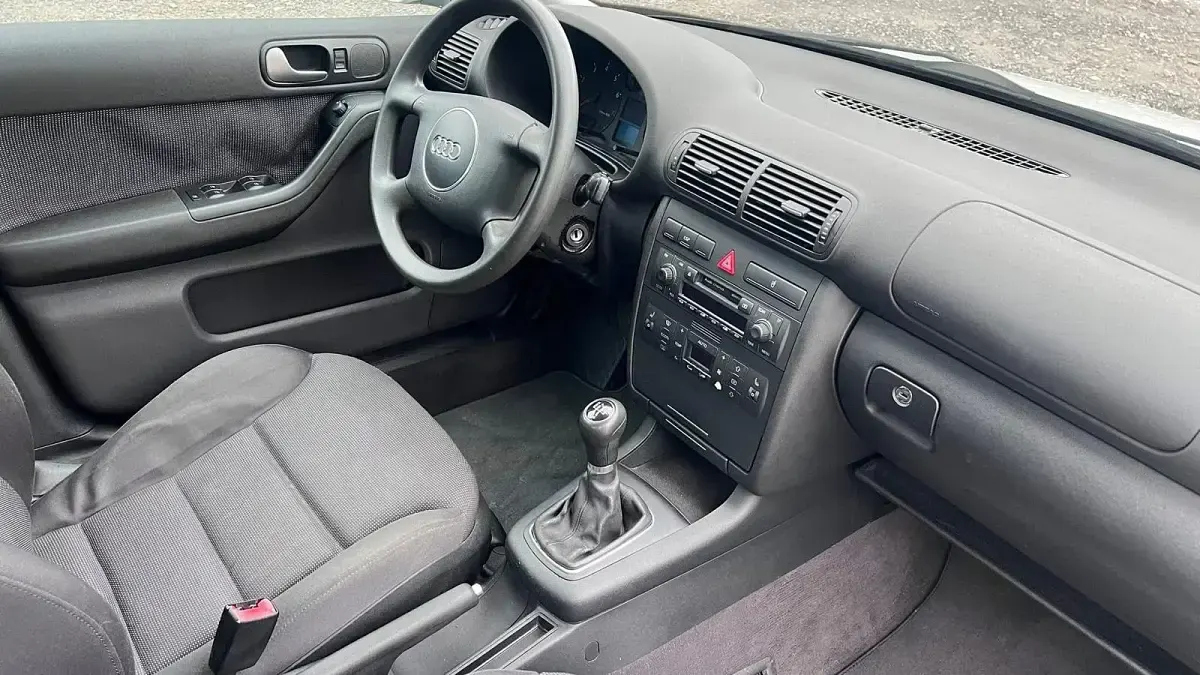 Gebraucht Audi A3 102 PS (75 kW) 2003 Silber Kleinwagen
