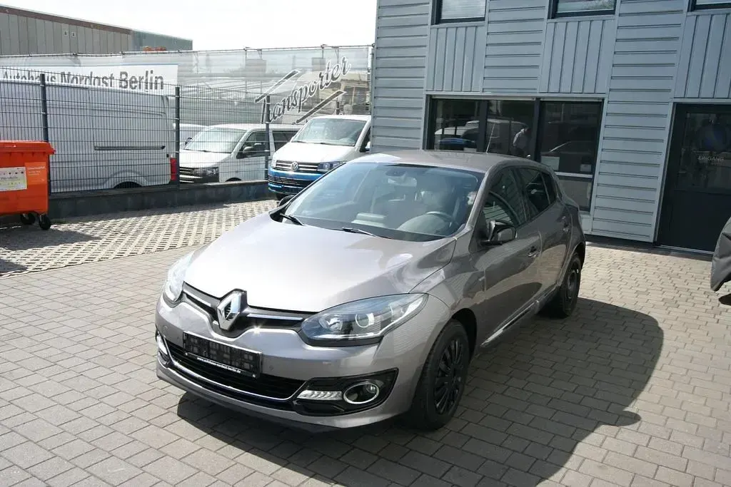 Gebraucht Renault Mégane Bose Edition 132 PS (97 kW) 2014 Grau Limousine