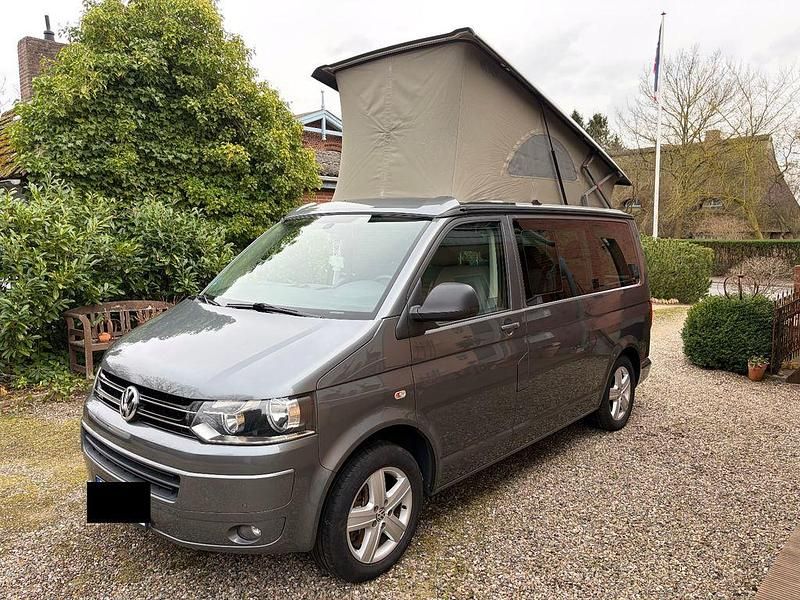 Gebraucht VW California Beach 190 PS (139 kW) 2012 Grau Van