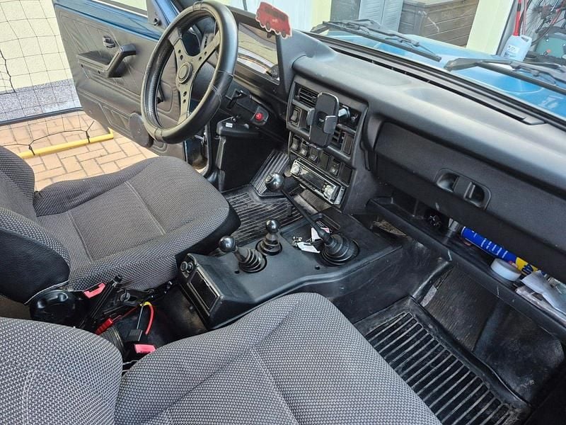 Second-hand Lada niva 82 CP (60 kW) 2010 Albastru SUV