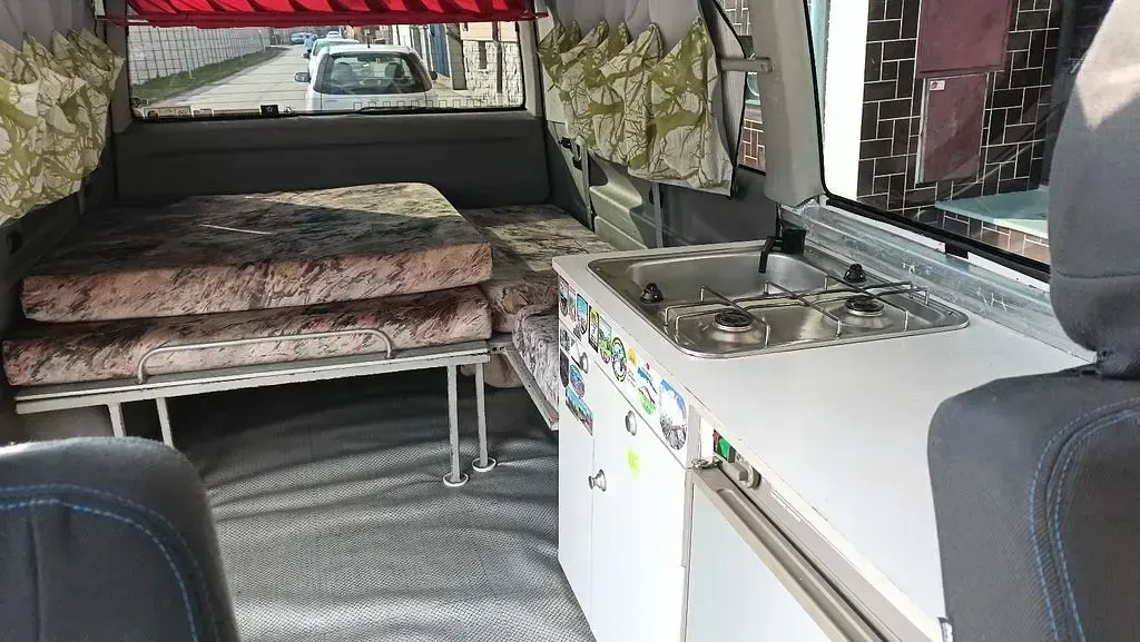 Używany VW Caravelle 102 KM (75 kW) 2000 Biały Van