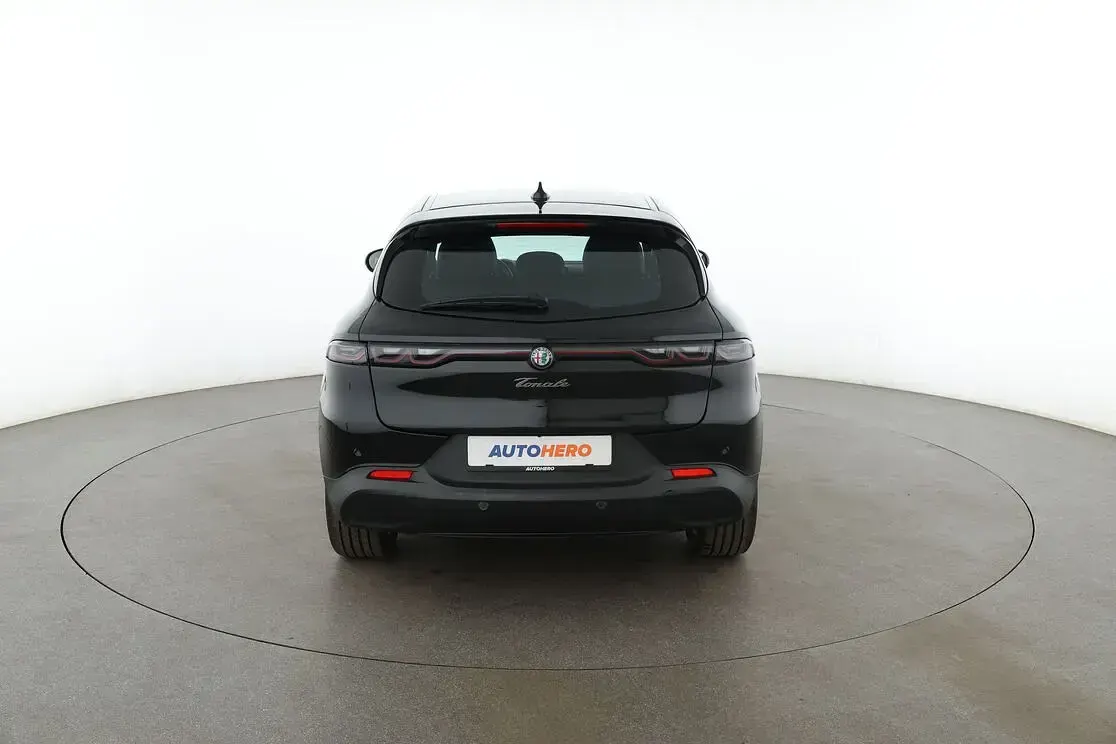 Gebraucht Alfa Romeo Tonale Sprint 160 PS (117 kW) 2023 Schwarz SUV