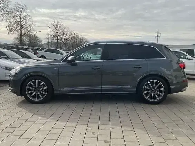 Usado Audi Q7 S-Line 286 HP (210 kW) 2021 Cinzento SUV