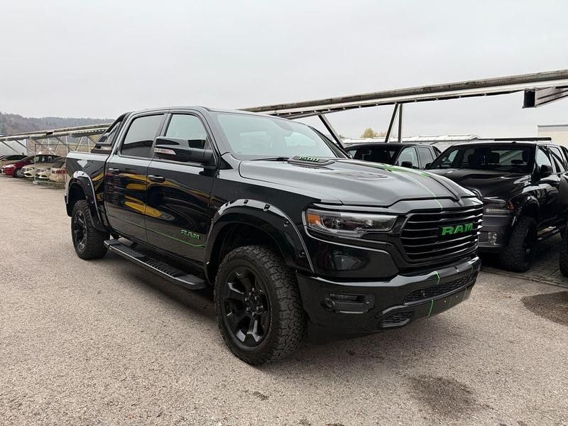 Gebraucht Dodge Ram 401 PS (294 kW) 2019 Schwarz Pickup