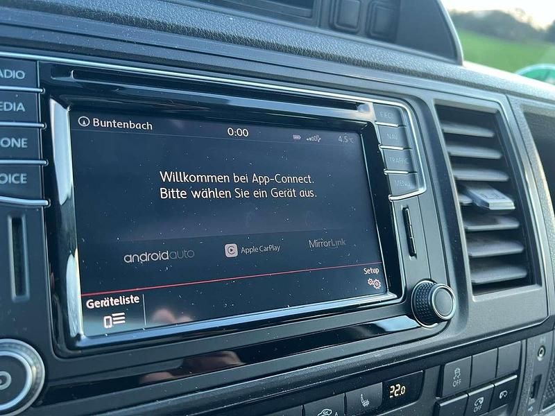 Gebraucht VW California Beach 204 PS (150 kW) 2016 Grau Van