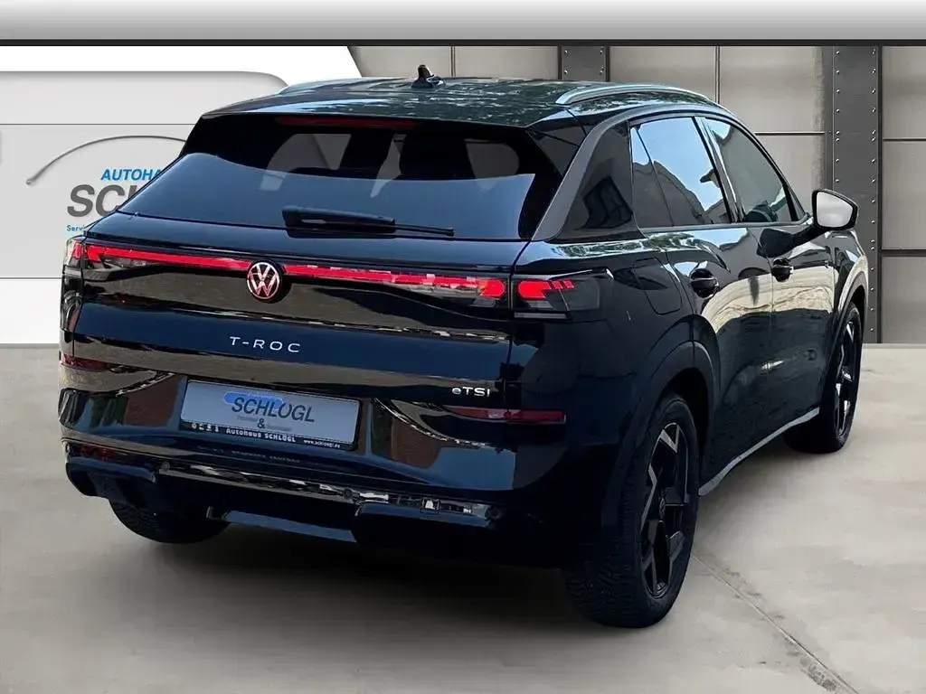 Gebraucht VW T-Roc R-line 150 PS (110 kW) 2026 Schwarz SUV