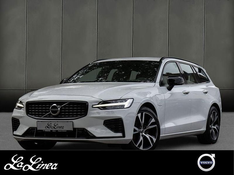 Weiss Gebraucht 2021 Volvo V60 R-Design Kombi | 24.450 € (Superpreis) - Bild 1/3