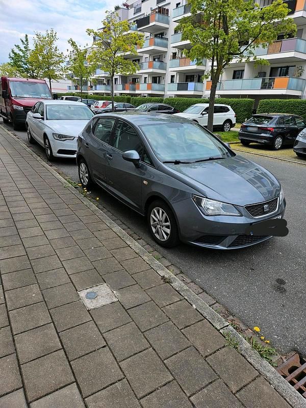 Gebraucht Seat Ibiza Style 86 PS (63 kW) 2013 Grau Kleinwagen