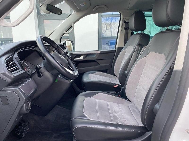 Gebraucht VW Multivan Generation Six 204 PS (150 kW) 2022 Candyweiß Van