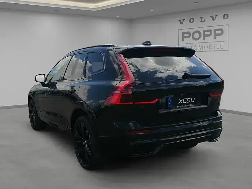 Gebraucht Volvo XC60 Plus 250 PS (183 kW) 2025 Schwarz SUV
