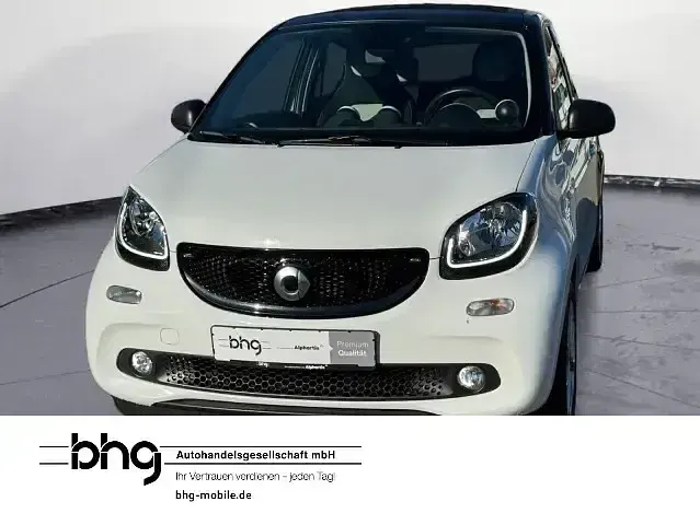 Usata Smart ForFour 90 CV (66 kW) 2018 Bianco Utilitaria