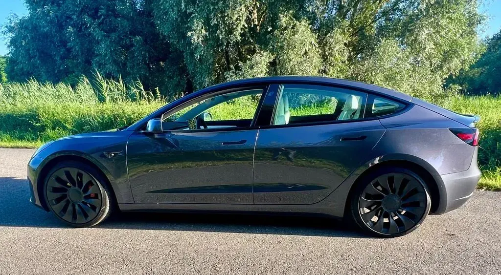 Gebraucht Tesla Model 3 377 kW (513 PS) 2021 Grau Limousine