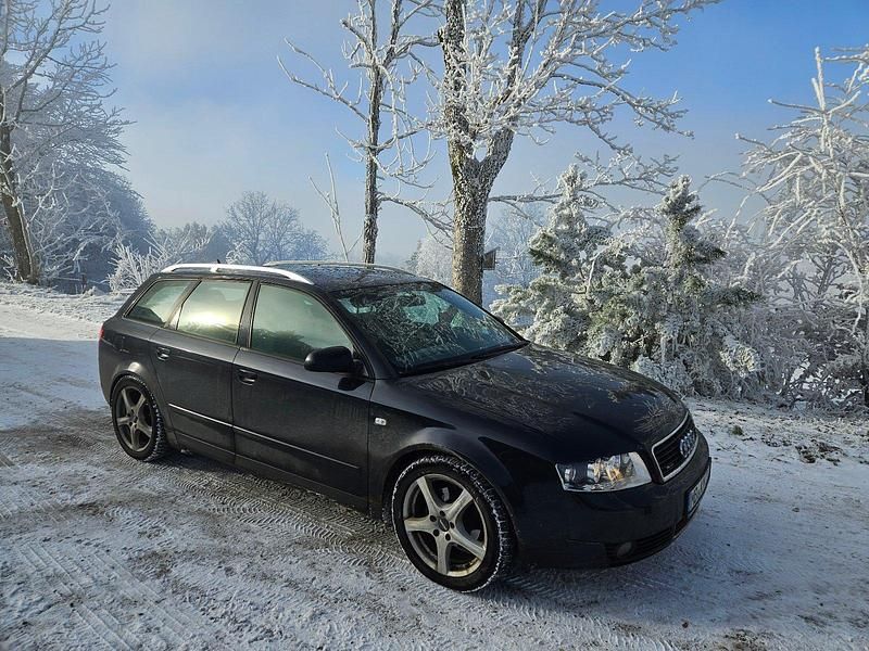 Blau Gebraucht 2002 Audi A4 Kombi | 2.900 € (Fairer Preis) - Bild 1/4