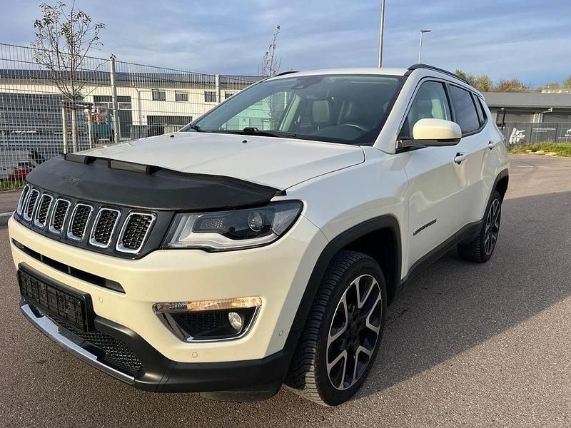 Gebraucht Jeep Compass Limited 170 PS (125 kW) 2018 Weiß SUV