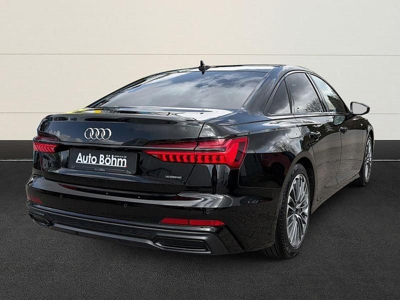 Gebraucht Audi A6 Sport 367 PS (269 kW) 2021 Schwarz(metallic) Limousine