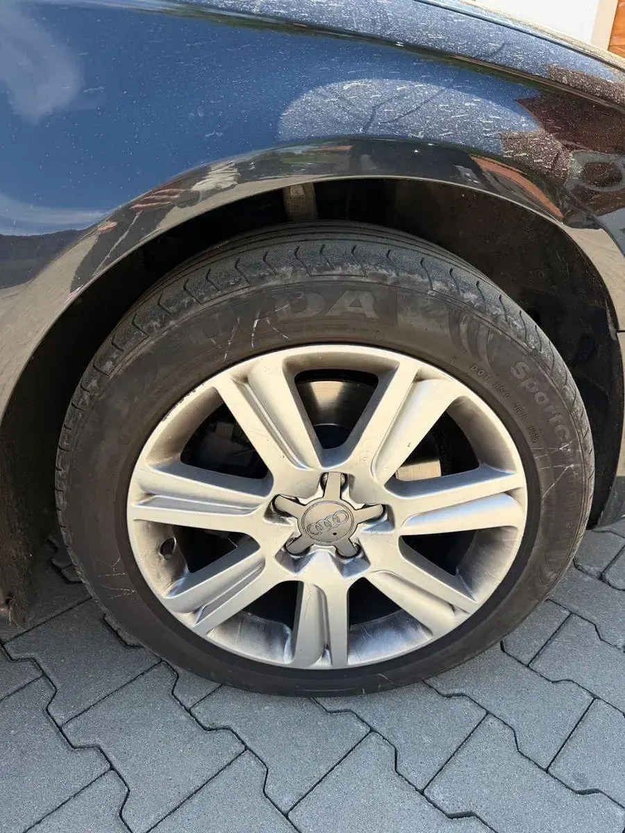Gebraucht Audi A4 170 PS (125 kW) 2011 Schwarz Kombi