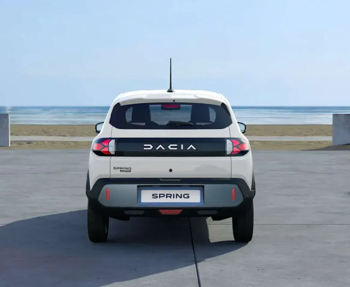 Neu Dacia Spring Expression 52 kW (71 PS) 2026 Kaolinweiß Kleinwagen