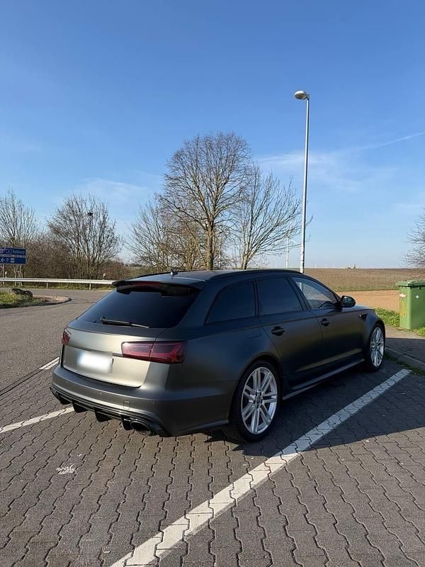 Gebraucht Audi RS6 Ambiente 736 PS (541 kW) 2017 Grau Kombi