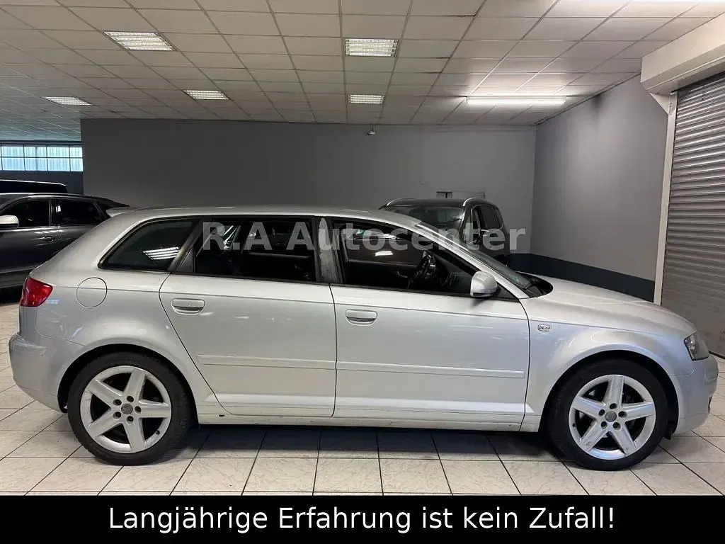 Second-hand Audi A3 Sport 160 CP (117 kW) 2008 Argintiu Hatchback