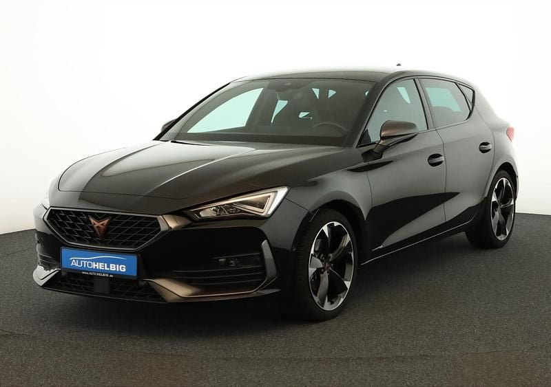 Gebraucht Cupra Leon 150 PS (110 kW) 2023 Mitternachtsschwarz metallic SUV
