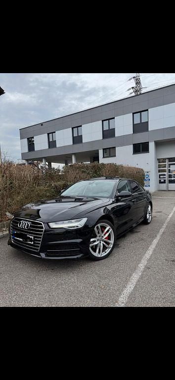 Gebraucht Audi A6 Ambiente 218 PS (160 kW) 2018 Schwarz Limousine