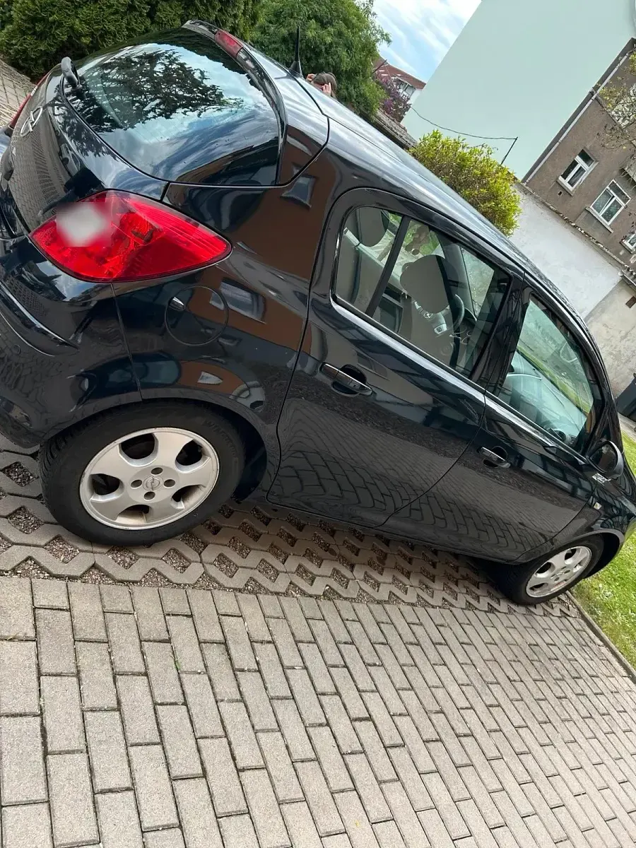 Gebraucht Opel Corsa 80 PS (58 kW) 2009 Schwarz Kleinwagen