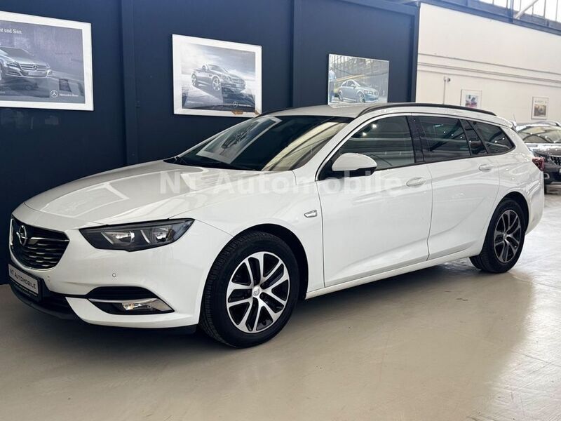 Weiß Gebraucht 2019 Opel Insignia Business Edition Kombi | 8.499 € (Guter Preis) - Bild 1/4