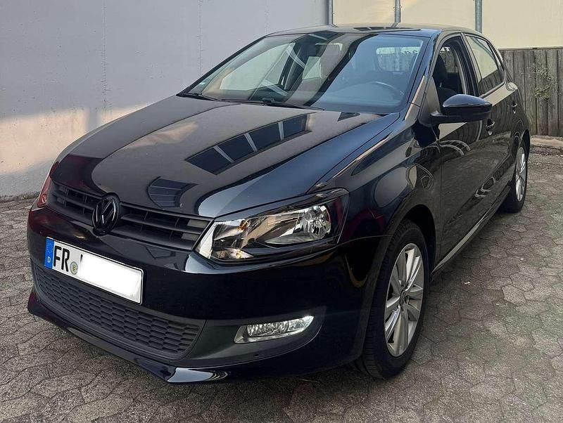 Gebraucht 2013 VW Polo Limousine | 6.200 € (Etwas zu teuer) - Bild 1/4