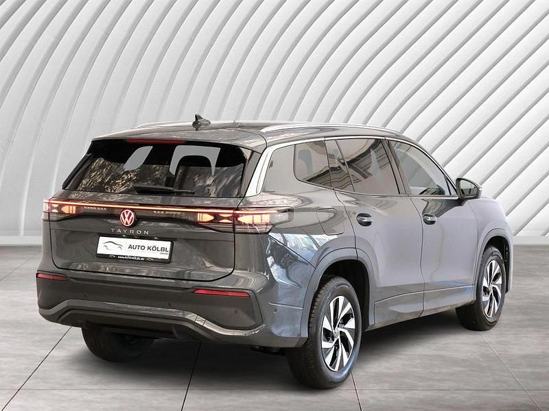 Neu VW Tayron Life 150 PS (110 kW) 2026 Grau SUV