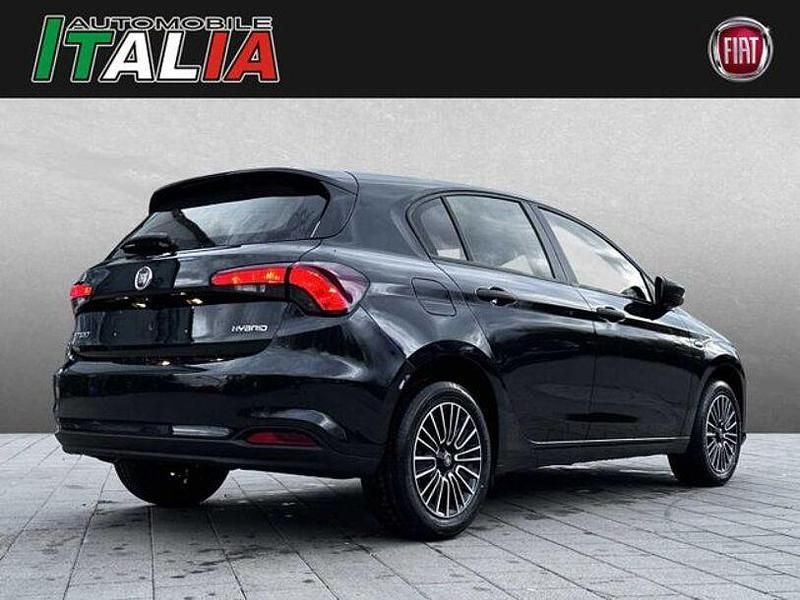 Gebraucht Fiat Tipo 131 PS (96 kW) 2024 Schwarz Kleinwagen
