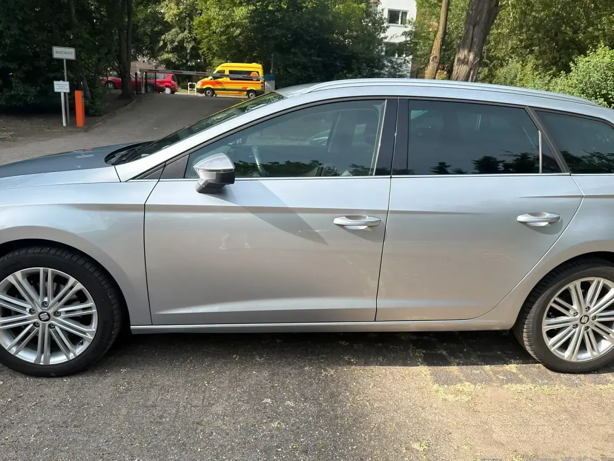 Gebraucht Seat Leon 150 PS (110 kW) 2018 Silber Kombi
