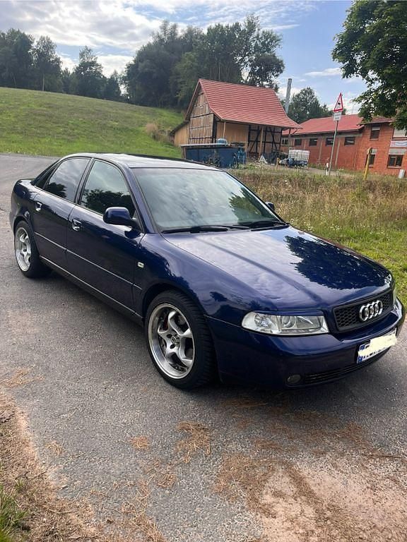 Gebraucht Audi A4 150 PS (110 kW) 2000 Blau Limousine