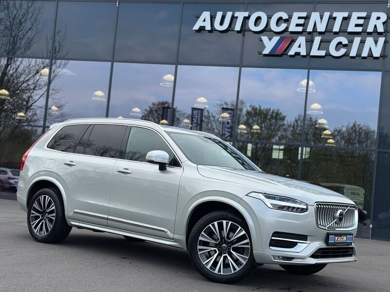 Grau Gebraucht 2021 Volvo XC90 Inscription SUV | 42.790 € (Fairer Preis) - Bild 1/4