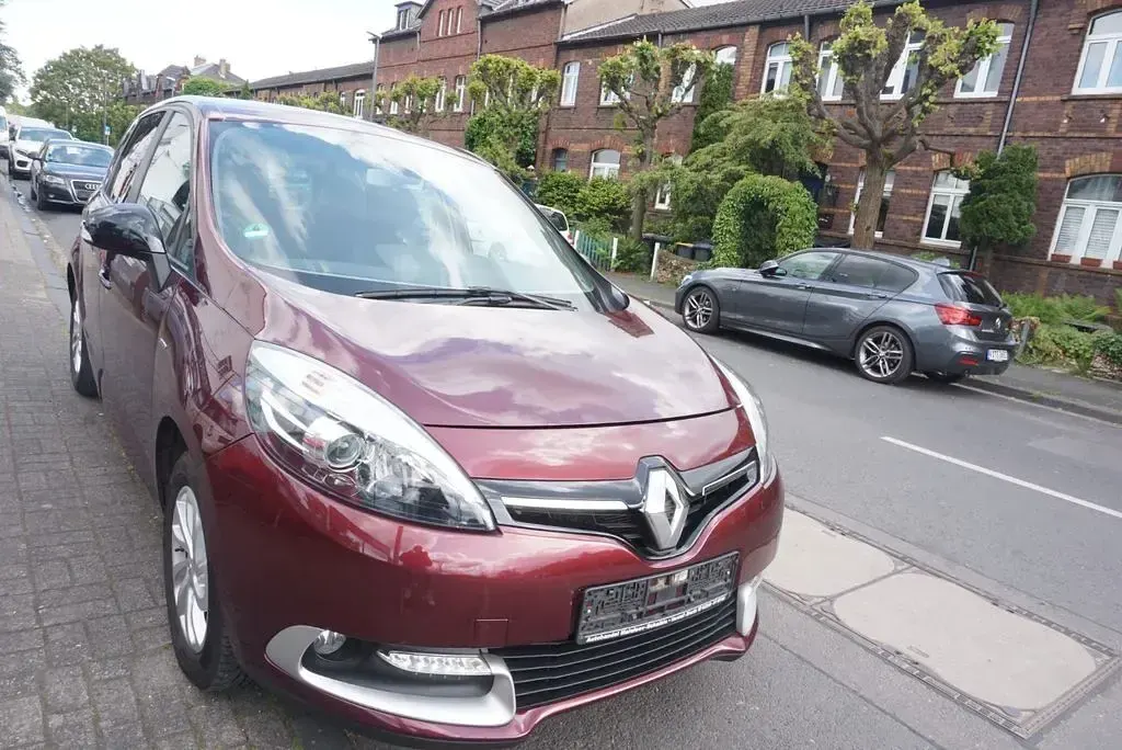 Gebraucht Renault Scénic III LIMITED 132 PS (97 kW) 2016 Rot Van / Kleinbus