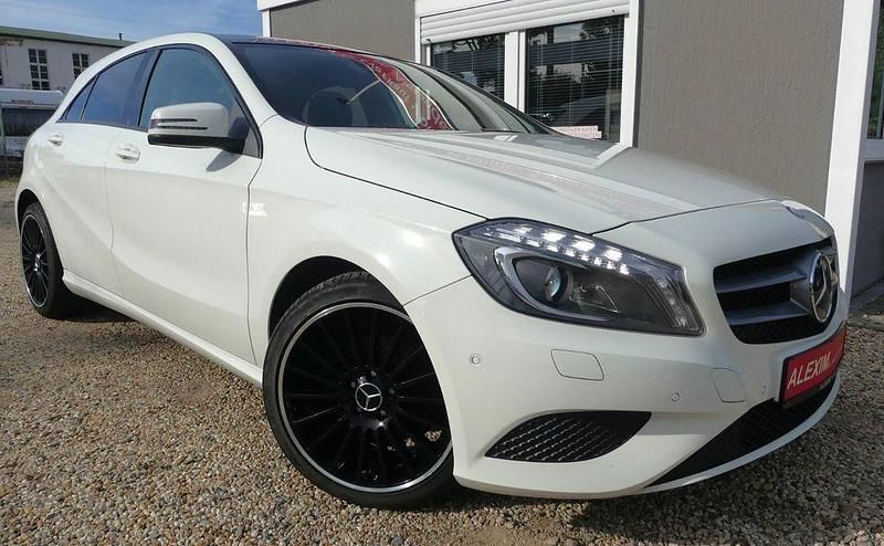 Gebraucht Mercedes A220 170 PS (125 kW) 2013 Weiß Limousine