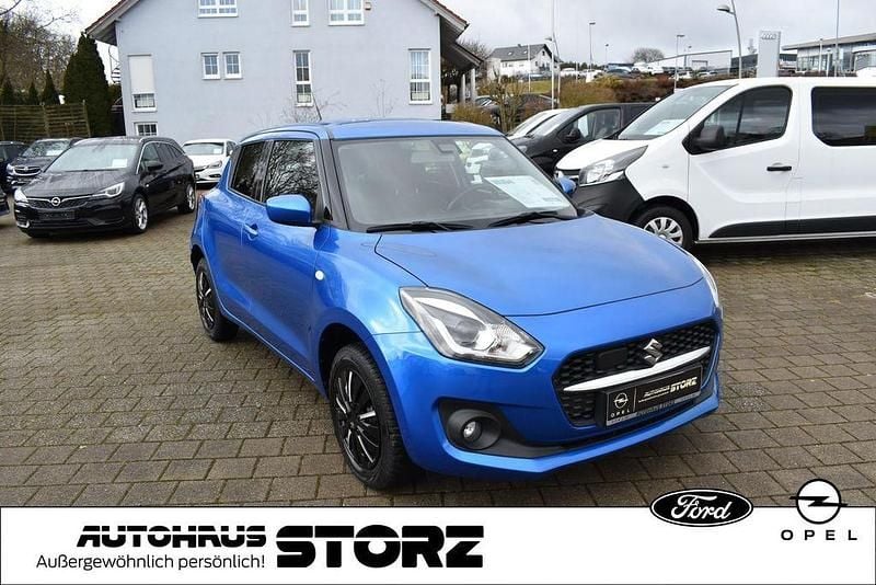 Gebraucht Suzuki Swift 90 PS (66 kW) 2020 Blau Kleinwagen