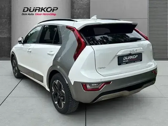 Gebraucht Kia e-Niro Inspiration 150 kW (204 PS) 2024 Weiß SUV