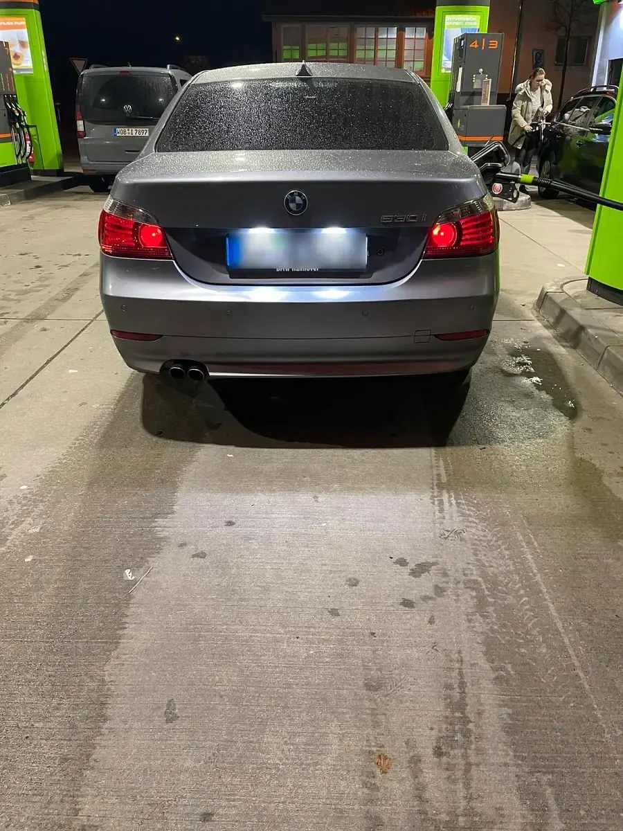 Gebraucht BMW 530 M Sport 231 PS (169 kW) 2004 Grau Limousine